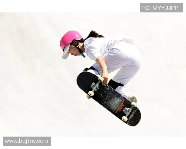 杨敏回顾滑板人生：从初学者到行业先锋的成长之路