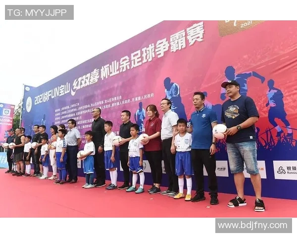 上海足球队意识变革引发热议推动本土足球发展新篇章